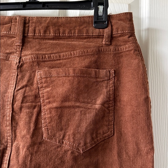 Time and Tru Corduroy Midi Skirt with Front Slit - Picture 11 of 11